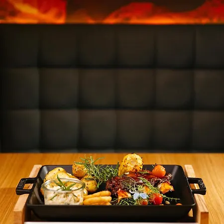 The Waves Kasprowicza 20c - Blisko Plazy! - Bezplatny Parking Podziemny - Klimatyzacja - Basen, Jacuzzi, Sala Fitness, Sala Zabaw Dla Dzieci I Sauny W Cenie! 아파트