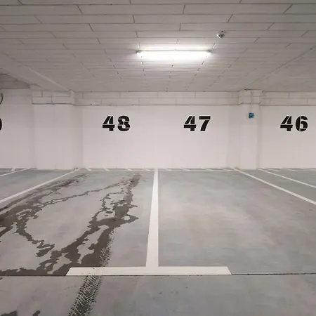 아파트 The Waves Kasprowicza 20c - Blisko Plazy! - Bezplatny Parking Podziemny - Klimatyzacja - Basen, Jacuzzi, Sala Fitness, Sala Zabaw Dla Dzieci I Sauny W Cenie!