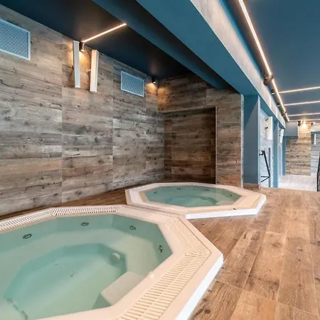 아파트 The Waves Kasprowicza 20c - Blisko Plazy! - Bezplatny Parking Podziemny - Klimatyzacja - Basen, Jacuzzi, Sala Fitness, Sala Zabaw Dla Dzieci I Sauny W Cenie!